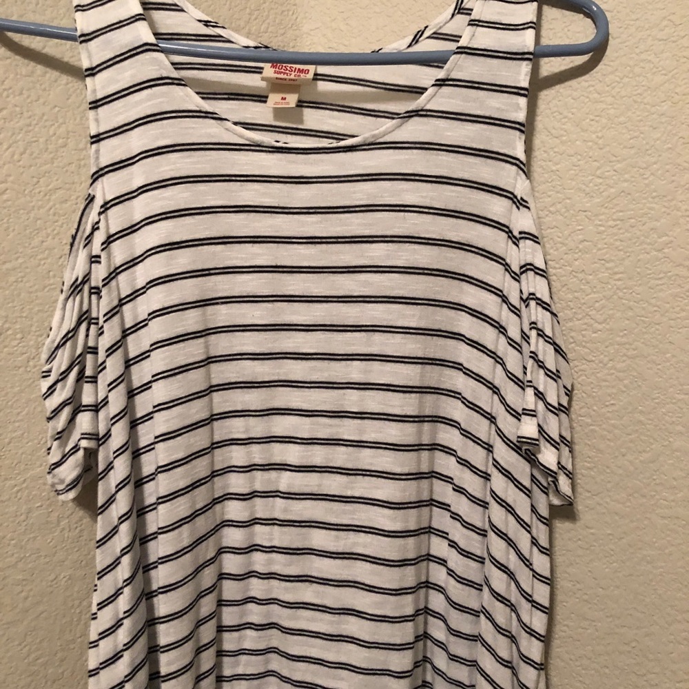 Open Shoulder Tee